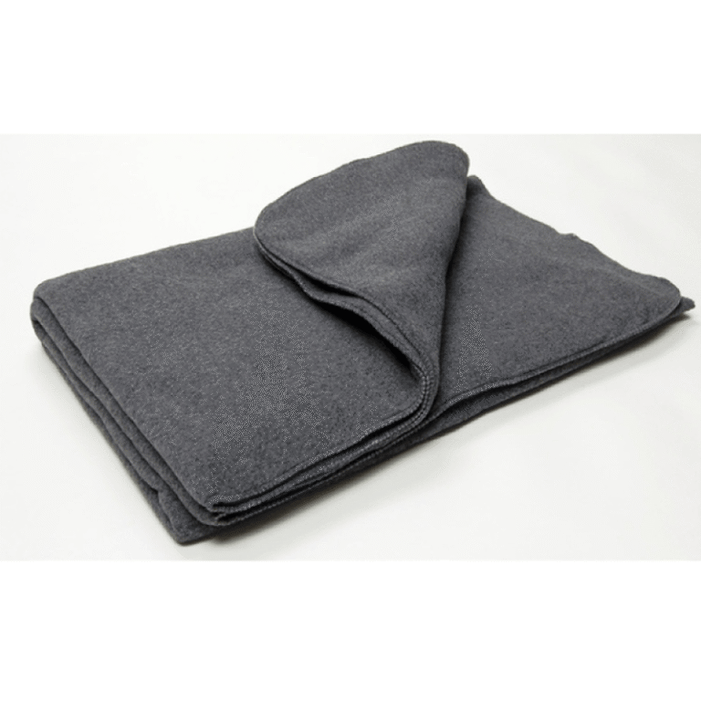 Low Thermal Fleece Blanket 1 Product Image